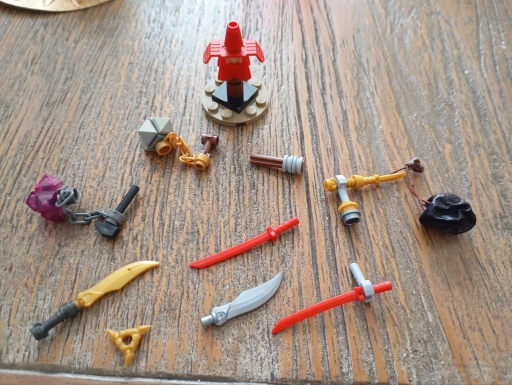 11 LEGO WAPENS NU ALLES NU 8€ ZIE FOTO,S, Ophalen of Verzenden