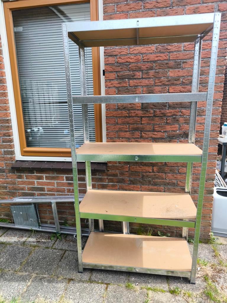 Stelling kast, Ophalen, Zo goed als nieuw