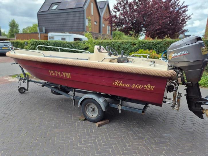 Sloep, vissersboot, Rhea 460, Watersport en Boten, Vis- en Consoleboten, Tot 10 pk, 3 tot 6 meter, Benzine, Buitenboordmotor, Polyester
