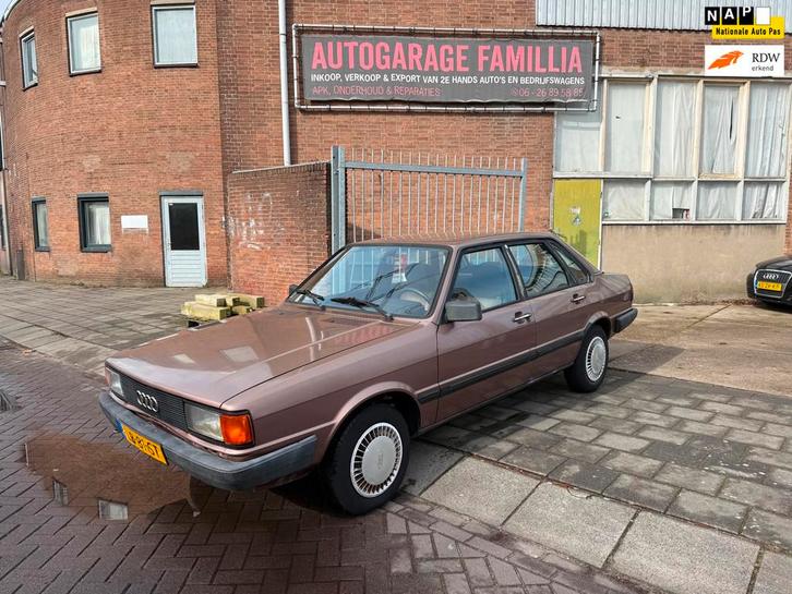 Audi 80 1.6 Automaat UNIEK N.A.P 2 jaar APK, Auto's, Audi, Bedrijf, Te koop, Benzine, Sedan, Automaat, Origineel Nederlands, Bruin
