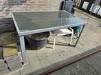 Gratis tuintafel. Schoonmaak beurt nodig, Ophalen, Gebruikt, Rechthoekig