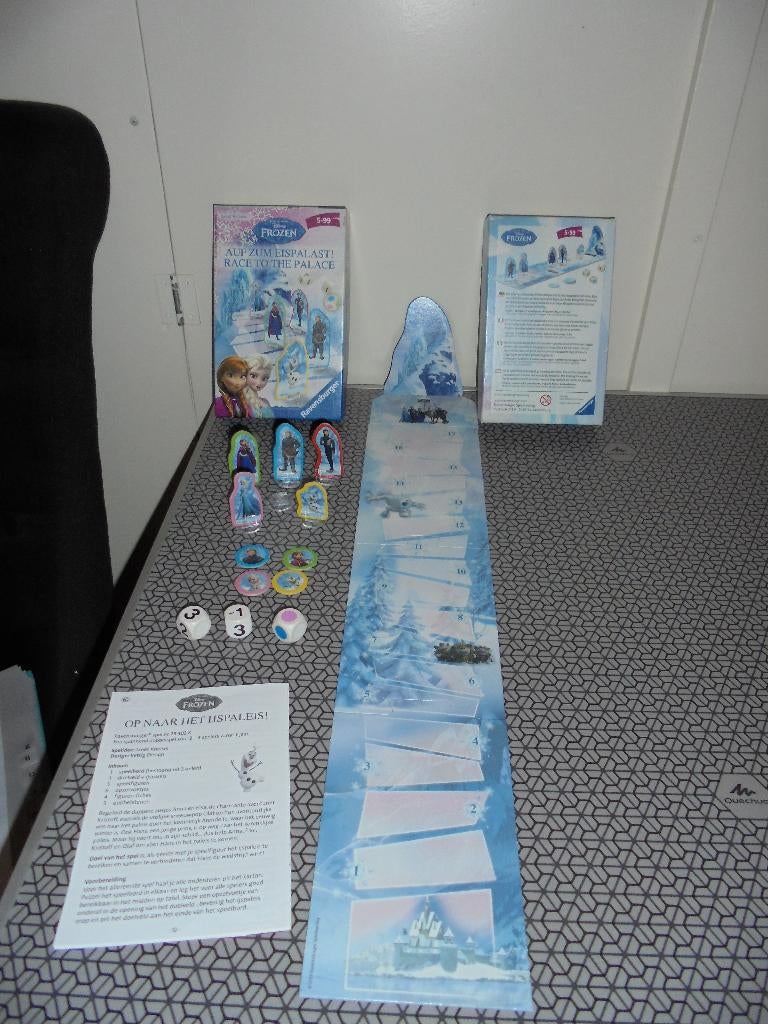 Disney Frozen race naar het paleis, Ophalen of Verzenden, Zo goed als nieuw