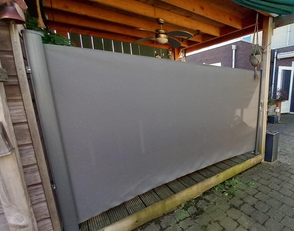 Windscherm, uittrekbaar, Tuin en Terras, Overige Tuin en Terras, Ophalen, Zo goed als nieuw