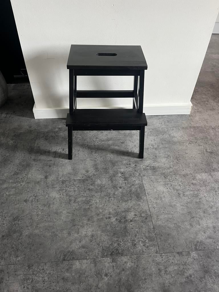 ikea trap/krukje, Ophalen, Zo goed als nieuw, Hout