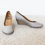 Mooie Leren Gabor Sleehak Pump - 30 (Maat 5½ / 38½) € 35,-, Kleding | Dames, Schoenen, Beige, Overige typen, Gabor, Ophalen of Verzenden