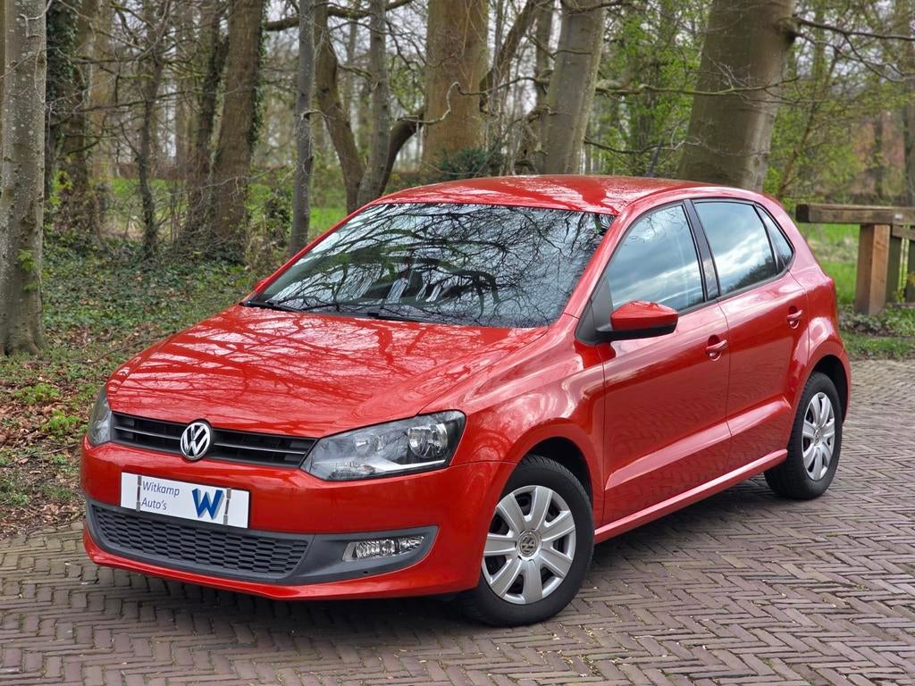 Volkswagen Polo 1.4 16v | Carplay | Parkeersensoren |, Auto's, Voorwielaandrijving, 970 kg, Stof, 40 €/maand