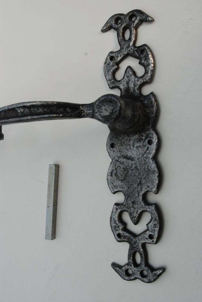 hang en sluitwerk antiek - gietijzer/smeedijzer - deurbeslag, Ophalen of Verzenden