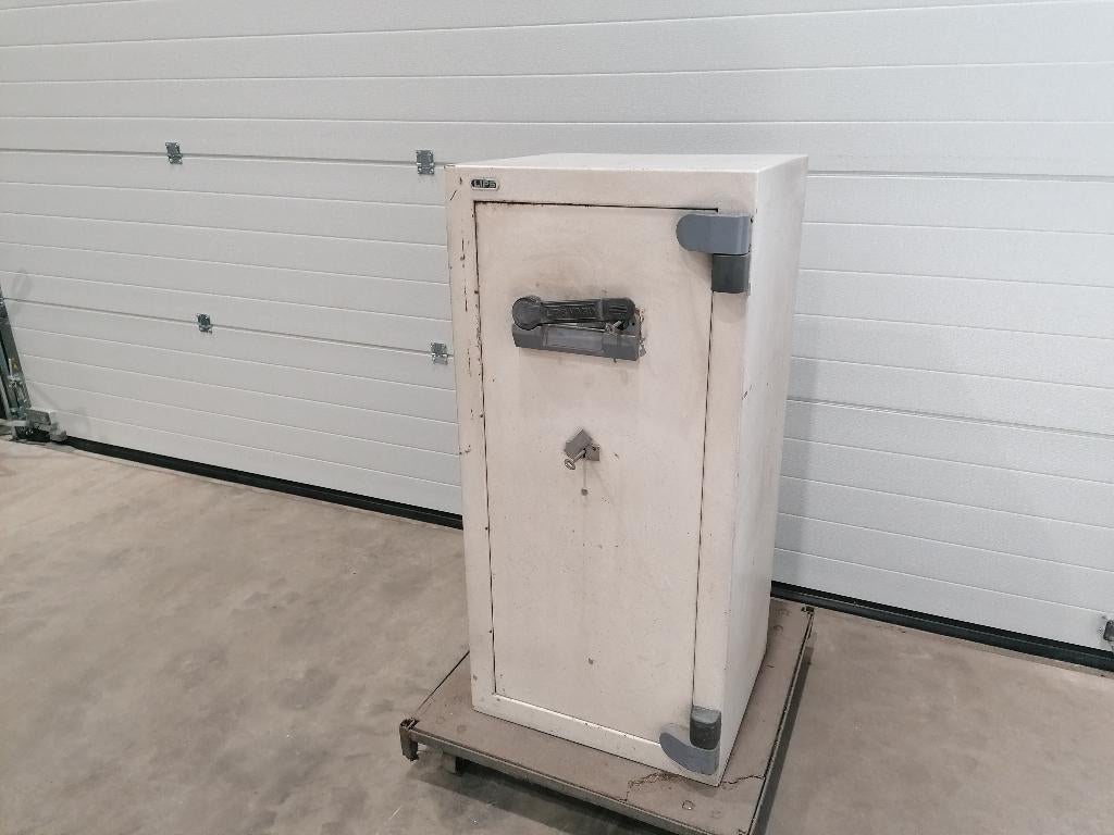 Lips kluis, Ophalen, Gebruikt, Brandkast