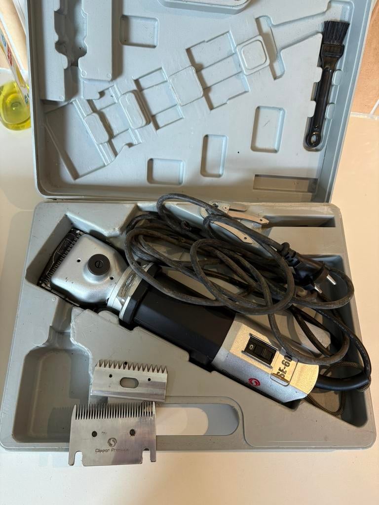 Sectolin Clipper SE 600 en Moser Horselin Adelar, Dieren en Toebehoren, Paarden en Pony's | Verzorgingsproducten, Gebruikt, Ophalen of Verzenden