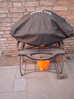Weber Q100 gas bbq met inklapbaar onderstel., Tuin en Terras, Gasbarbecues, Ophalen, Gebruikt