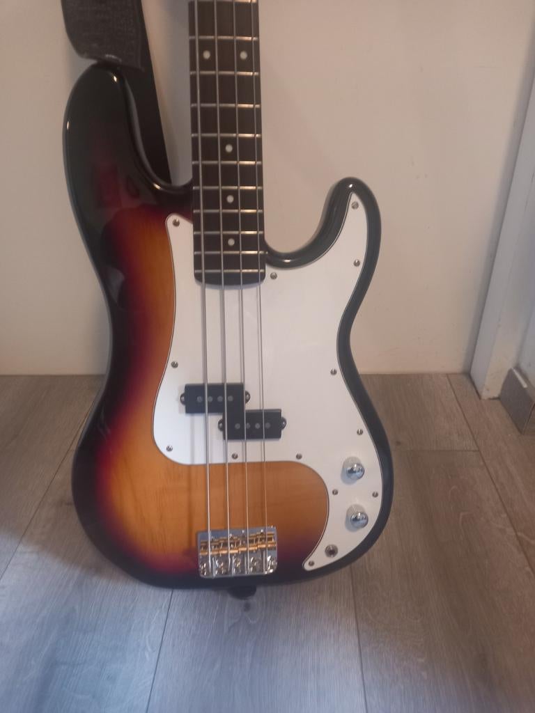 Mooie Vintage V4 Precision Basgitaar te koop, Ophalen
