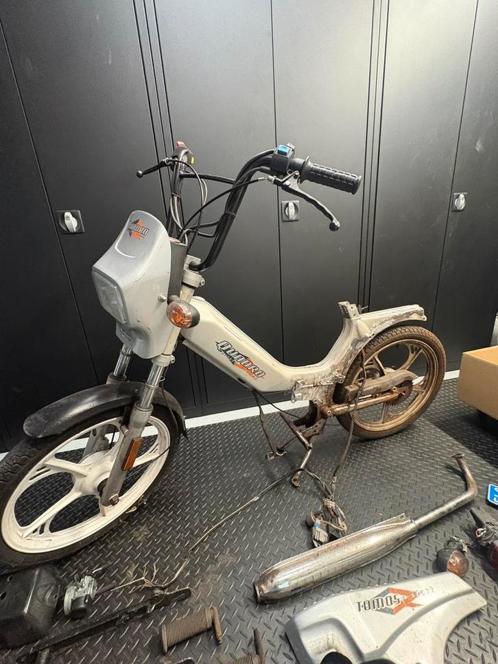 Tomos A35 Quadro OPKNAPPER, Fietsen en Brommers, Brommers | Tomos, Zo goed als nieuw, Quadro, Ophalen of Verzenden