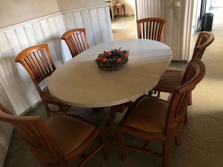 Eetkamertafel met 6 handgemaakte houten stoelen, Huis en Inrichting, Tafels | Eettafels, Gebruikt, 50 tot 100 cm, Vijf personen of meer