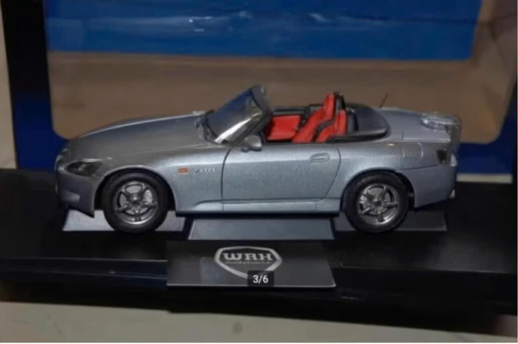 1:18 Honda S2000 US silver Autoart 73208 in box WRH, Hobby en Vrije tijd, Modelauto's | 1:18, Verzenden, Zo goed als nieuw, Auto