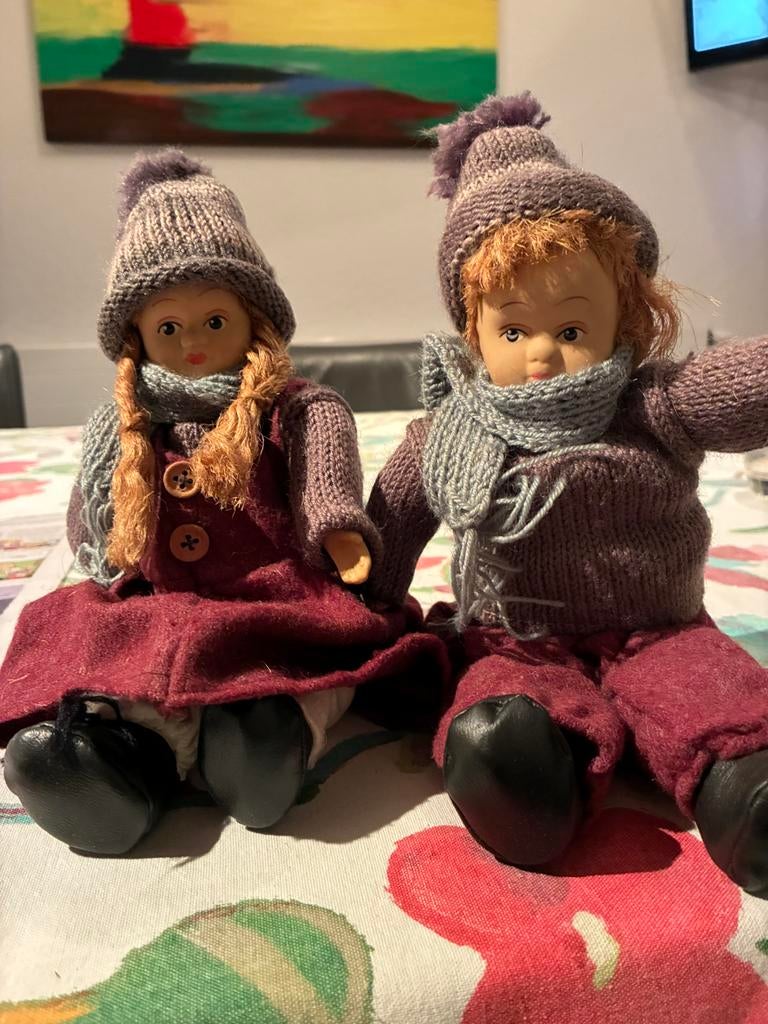 Vintage Noorse winterpoppen Jongen & Meisje, Verzamelen, Poppen, Ophalen of Verzenden, Zo goed als nieuw
