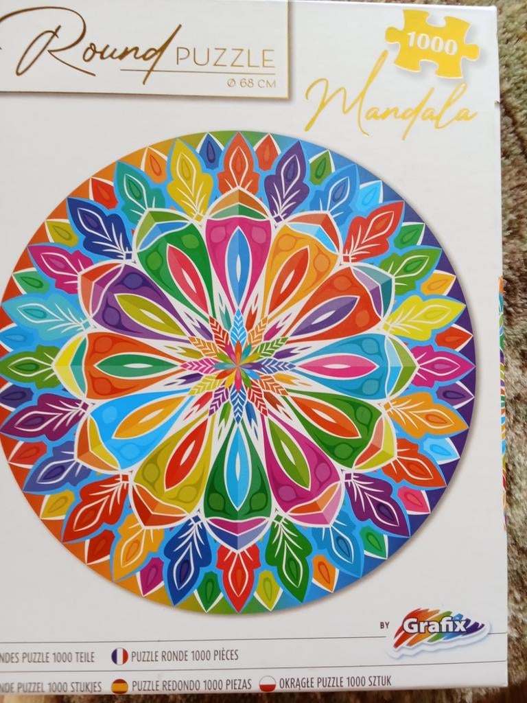 Leuke ronde puzzel, Hobby en Vrije tijd, Denksport en Puzzels, Ophalen of Verzenden, 500 t/m 1500 stukjes