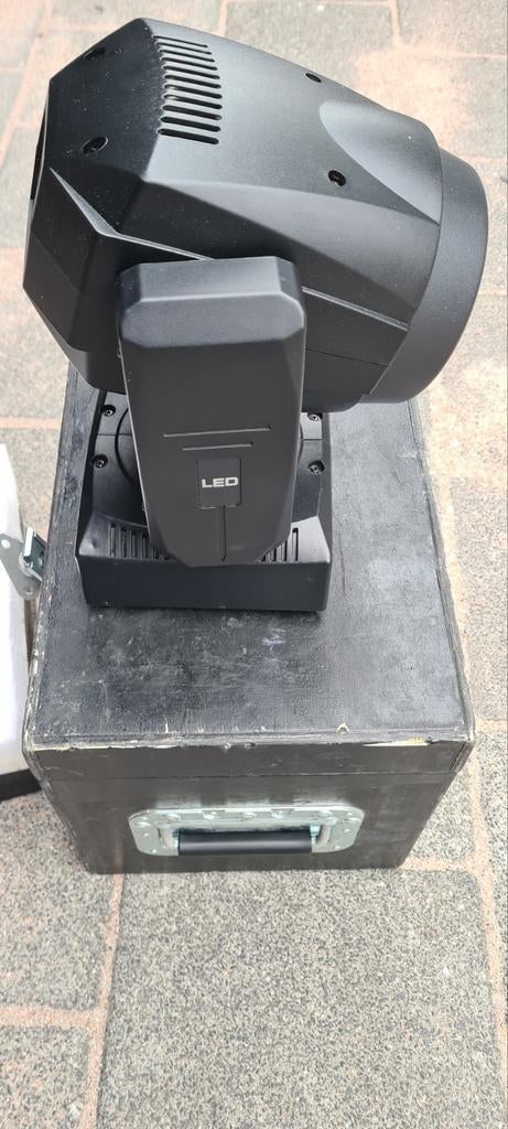 2x Moving Head LED in kistje, Muziek en Instrumenten, Licht en Laser, Ophalen of Verzenden, Licht, Geluidgestuurd
