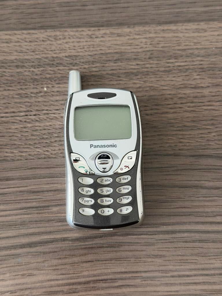 Panasonic EB-A102 simlockvrij, Ophalen of Verzenden, Zo goed als nieuw, Zwart, Overige systemen