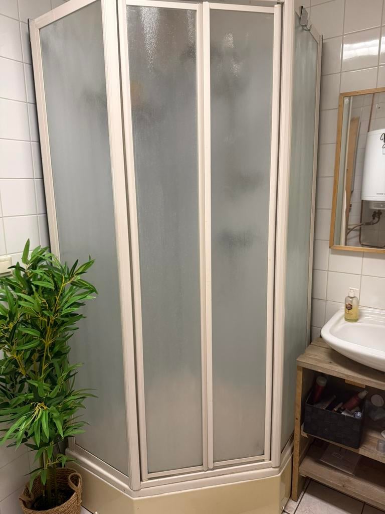 Douchecabine & boiler, Doe-het-zelf en Verbouw, Sanitair, Ophalen, Zo goed als nieuw