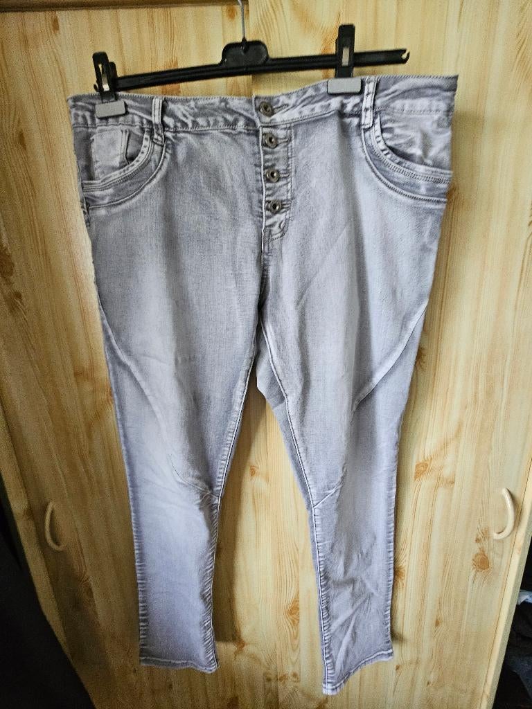 Broek grijs karostar 46, Kleding | Dames, Verzenden, Maat 46/48 (XL) of groter, Zo goed als nieuw, Grijs