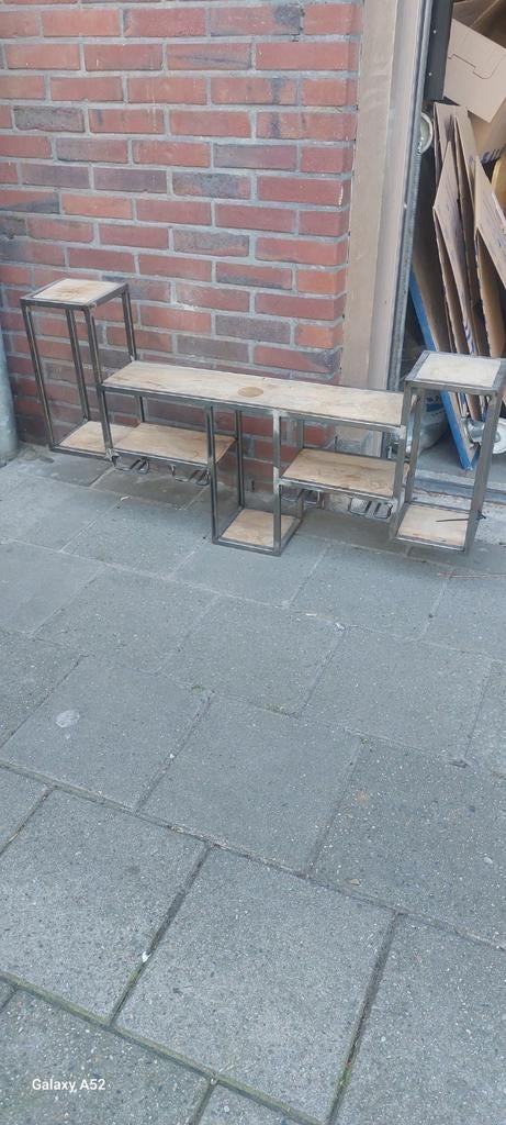 Industrieel wandrek met wijnglazenhouder - 110x15x60 cm, Ophalen