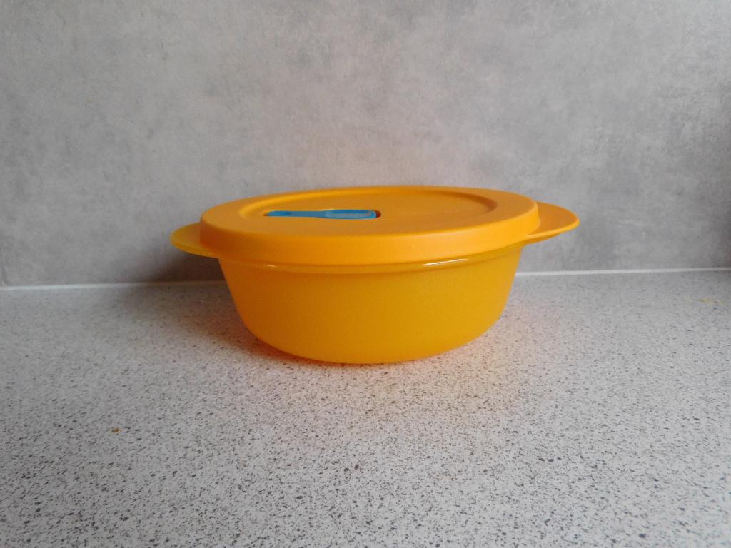 Tupperware Crystal Wave Kom 600 Oranje, Ophalen of Verzenden, Zo goed als nieuw, Oranje, Bak of Kom