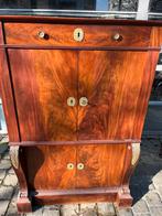 Mahonie kast, Ophalen of Verzenden