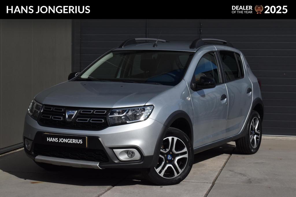 Dacia Sandero TCe 100 Bi-Fuel Stepway Serie Limitee 15th Ann, Auto's, Voorwielaandrijving, Euro 6, 580 kg, Origineel Nederlands