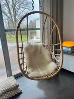 Sissy Boy rotan hangstoel, Ophalen, Bruin, Riet of Rotan, Zo goed als nieuw