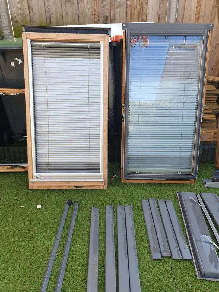 Velux dakramen compleet. Drie jaar oud., Doe-het-zelf en Verbouw, Glas en Ramen, Gebruikt, Dakraam, 120 tot 160 cm, 80 tot 120 cm