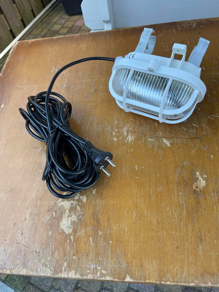 Gemakkelijke lamp voor in de voortent te bevestigen, Caravans en Kamperen, Caravan accessoires, Ophalen of Verzenden, Zo goed als nieuw