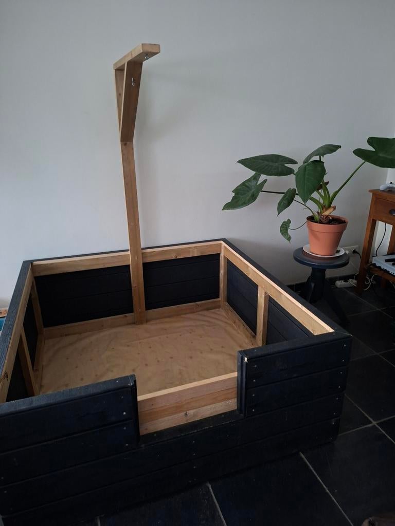 Werpbak voor grote hond te huur!, Dieren en Toebehoren, Honden-accessoires, Ophalen of Verzenden, Zo goed als nieuw