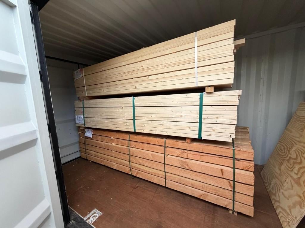 Vuren balken geschaafd.  Douglas palen, Ophalen, Nieuw, 250 tot 300 cm, 50 mm of meer