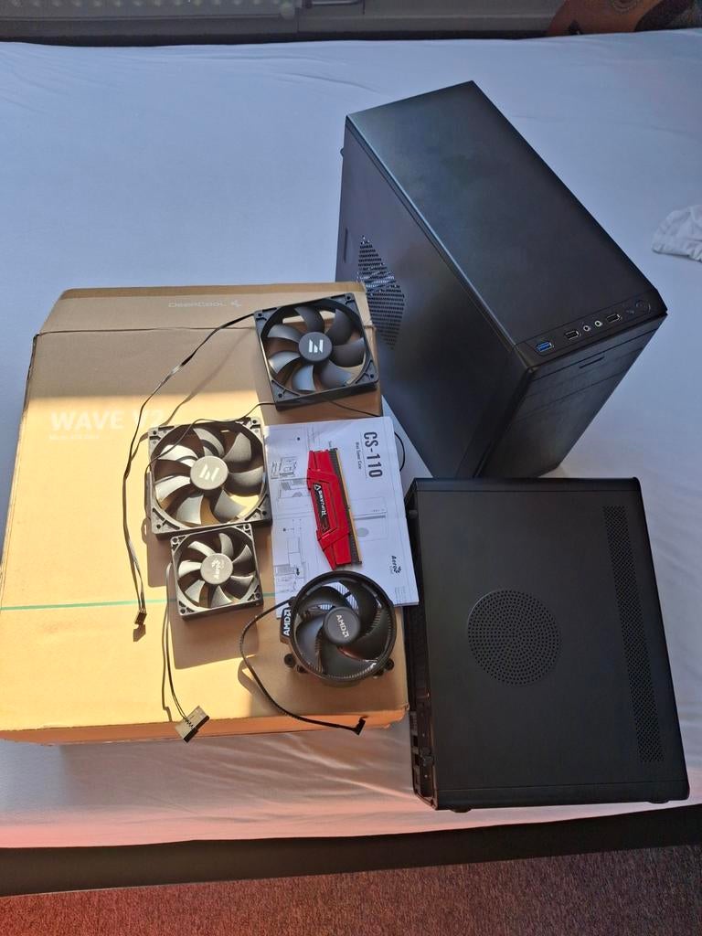 Pc onderdelen, Computers en Software, Overige Computers en Software, Ophalen of Verzenden, Gebruikt