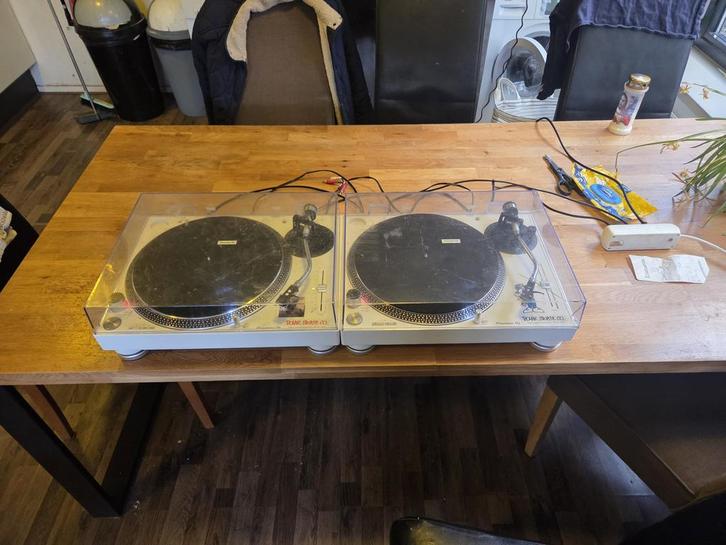 2x Pioneer PLX 500 met Technics Stanton 500 element, Muziek en Instrumenten, Dj-sets en Draaitafels, Gebruikt, Draaitafel, Pioneer
