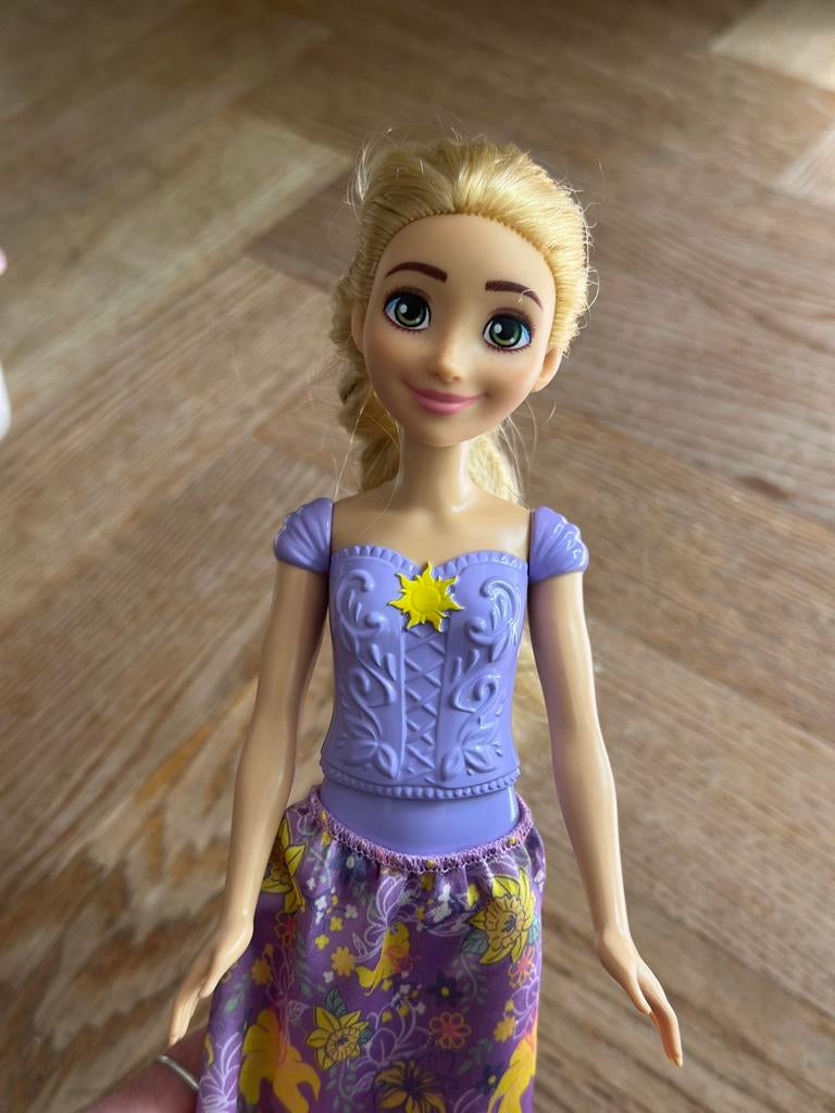 Disney Rapunzel pop met lang blond haar, Ophalen of Verzenden, Gebruikt, Overige typen