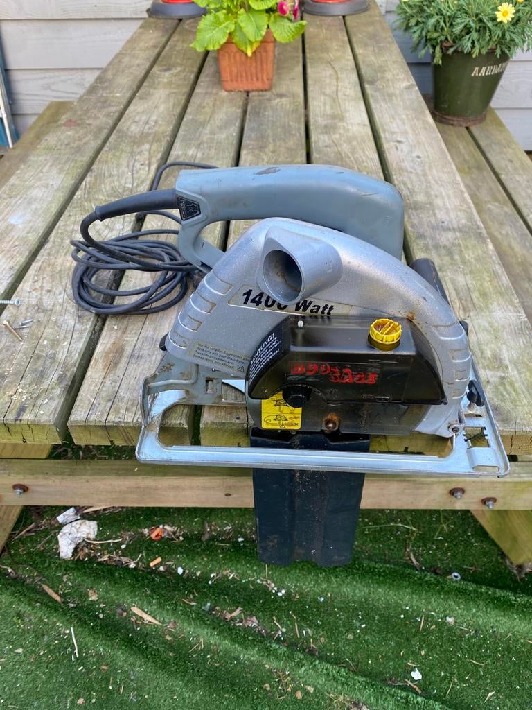 Kress zwaardzaag, Doe-het-zelf en Verbouw, Ophalen of Verzenden, Zo goed als nieuw, 1200 watt of meer, 70 mm of meer