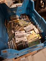 Diverse deurkrukken, scharnieren en sluitwerk - Gebruikt, Ophalen, Gebruikt, Overige typen