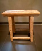 Decoratief houten krukje van ‘ t Jagershuis, Huis en Inrichting, Ophalen, Zo goed als nieuw, Hout