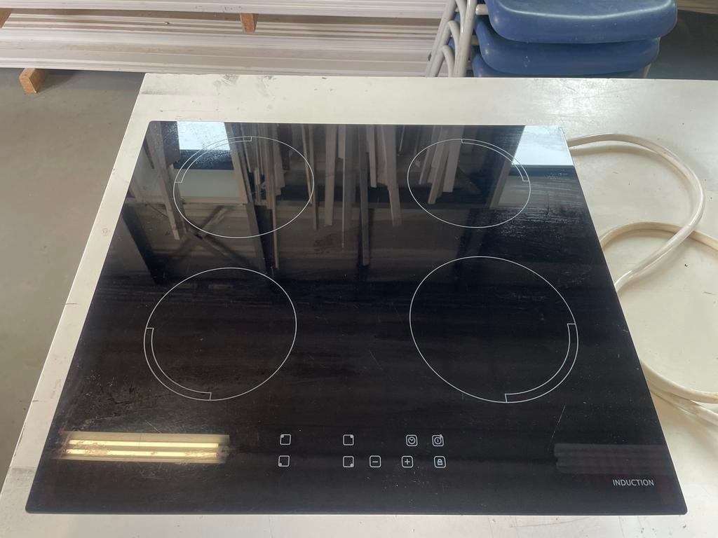Exquisit inductiekookplaat, Ophalen, 4 kookzones, Zo goed als nieuw, Inbouw