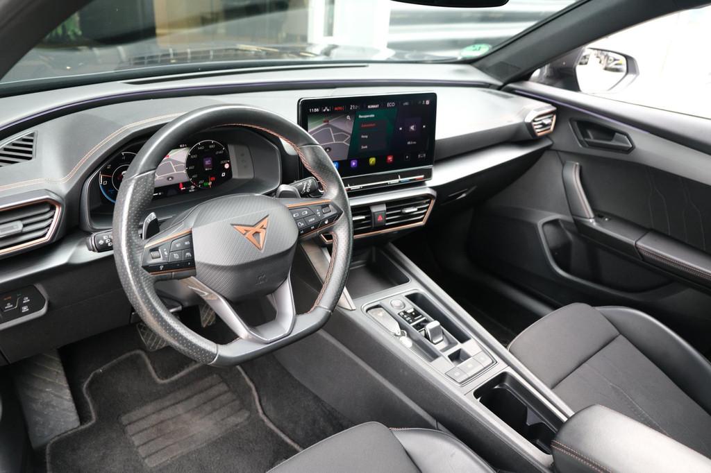 CUPRA Formentor 1.4 e-Hybrid 204PK Led Cam Navi ACC Stoelver, Auto's, Cupra, Gebruikt, 4 cilinders, Formentor, Leder en Stof