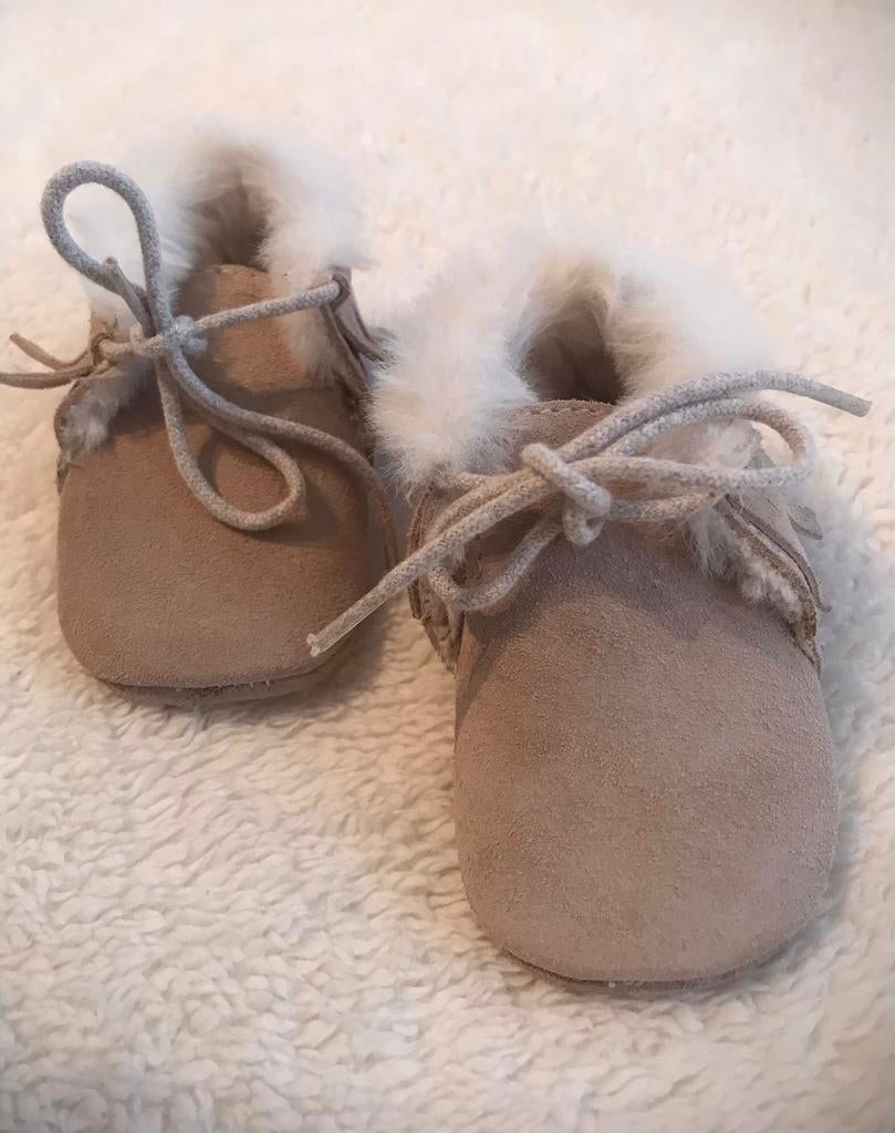 Baby schoentjes suède met bont  17/18, Ophalen of Verzenden, Nieuw, Meisje, Schoentjes