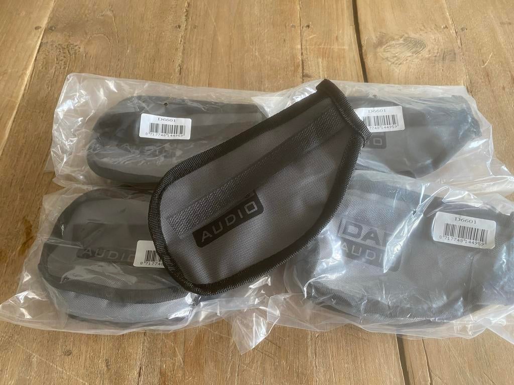 Showgear PB-MP2 16-polige zij-ingang (5 stuks nieuw), Muziek en Instrumenten, Nieuw, Ophalen of Verzenden, Nvt, Apparatuur