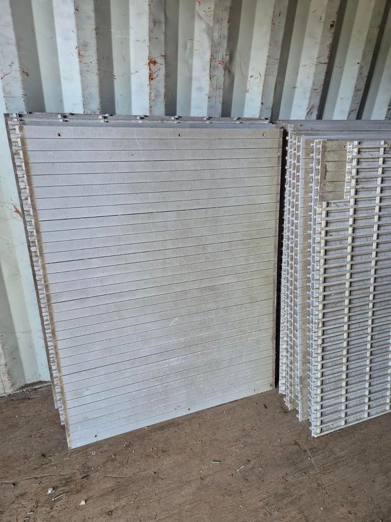 Glasvezel gallerij platen, Ophalen