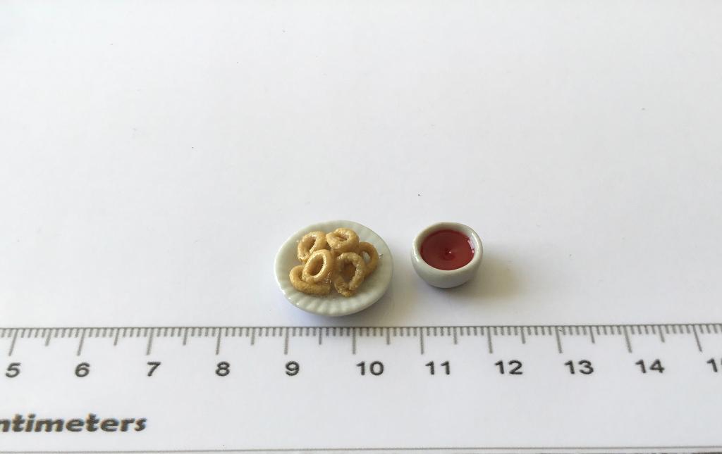 Poppenhuis miniaturen inktvis ringen 2, Verzamelen, Ophalen of Verzenden, Nieuw, Poppenhuis