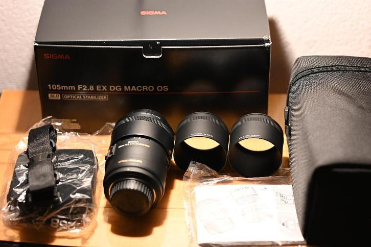 Sigma 105mm F2,8 EX DG Macro OS    nikon F, Audio, Tv en Foto, Fotografie | Lenzen en Objectieven, Zo goed als nieuw, Macrolens