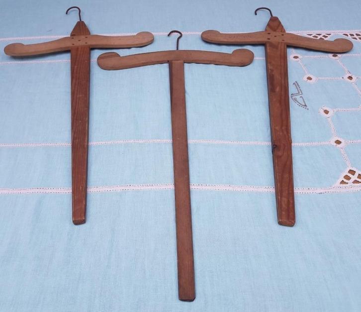 3 Oude houten knaapjes, Antiek en Kunst, Curiosa en Brocante, Ophalen of Verzenden