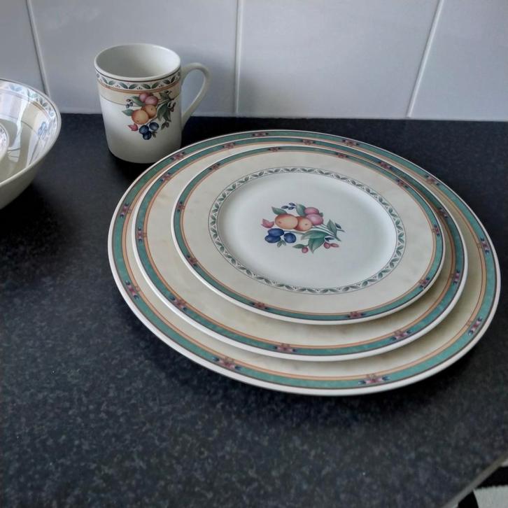 Winterling  cottage  uitgebreid  servies, Huis en Inrichting, Keuken | Servies, Zo goed als nieuw, Bord(en), Overige stijlen, Porselein