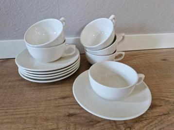 Royal Boch, originele thee kopjes + schotel, 6x (NIEUW!!!) beschikbaar voor biedingen
