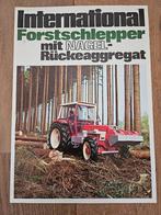 IH International tractor folder, Ophalen of Verzenden, Zo goed als nieuw